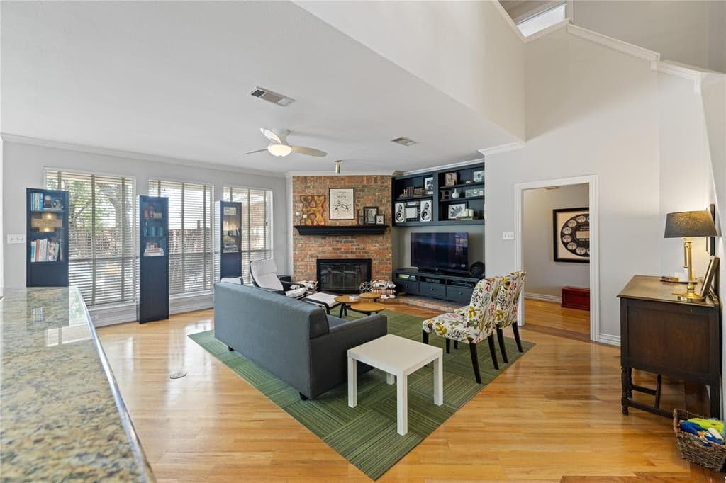 Gallery image 5