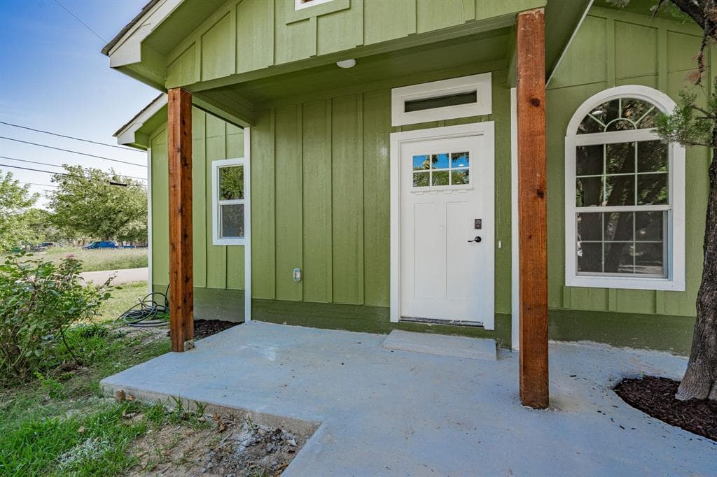 Gallery image 2