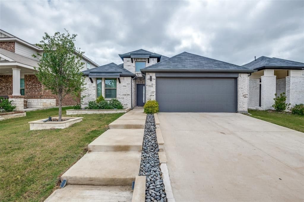 5418 Big Thicket Ln