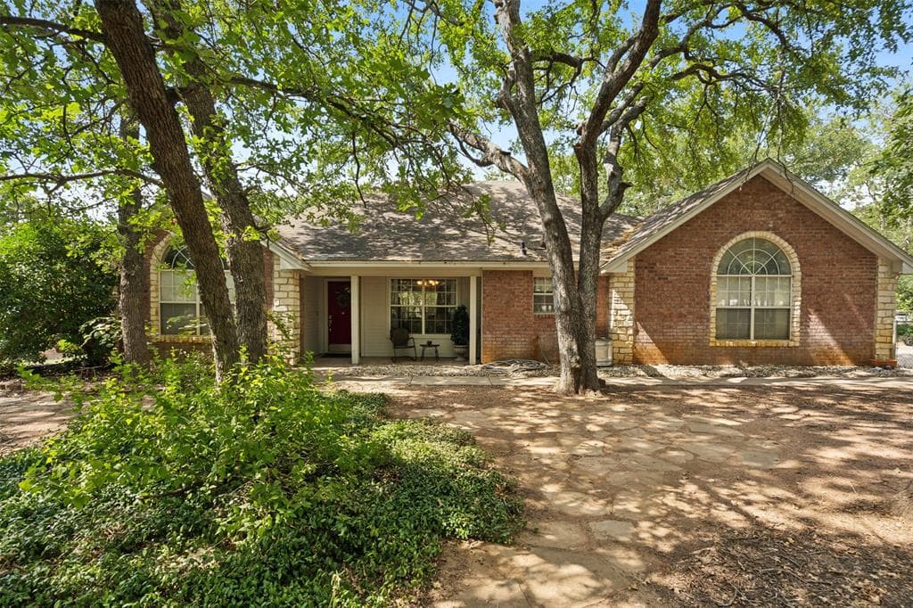 419 Paradise Canyon Cir