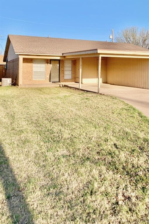725 Chaparral Cir