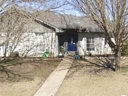 1311 Crosscreek Ln