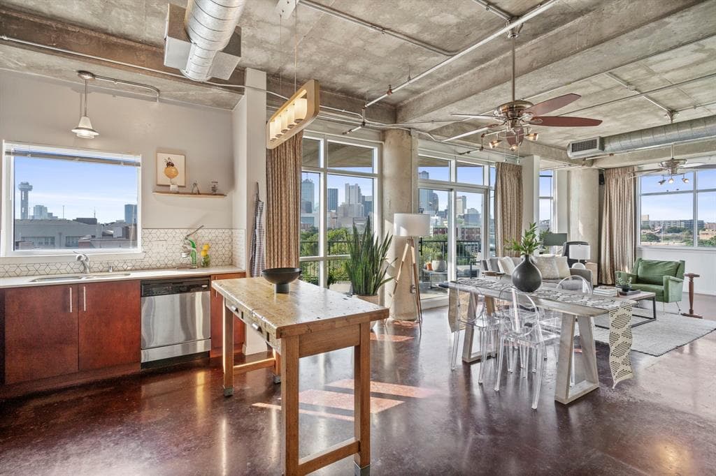1001 Belleview St Apt 408