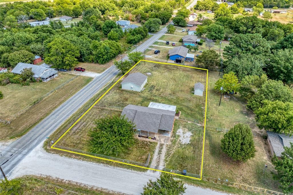654 Old Airport Rd