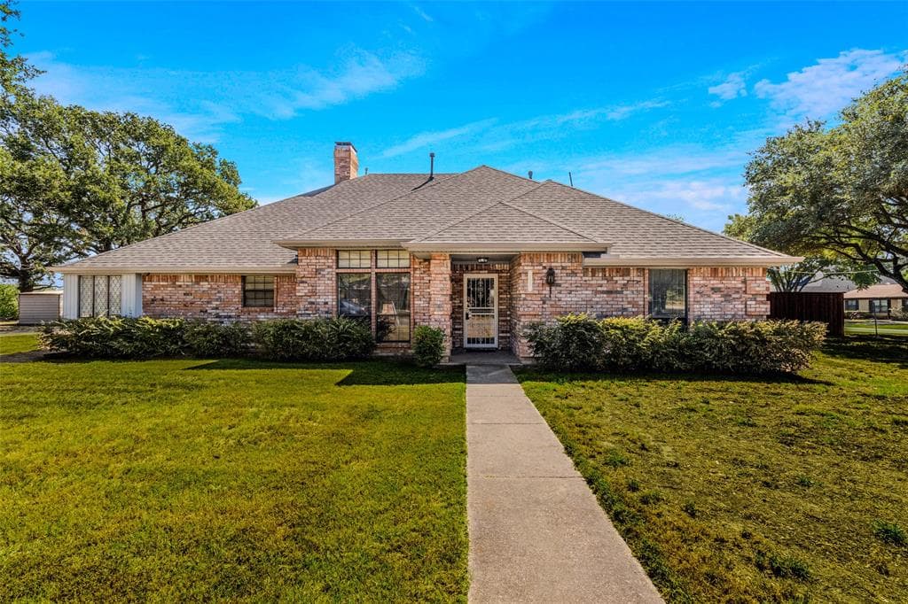 127 Lincoln Ln