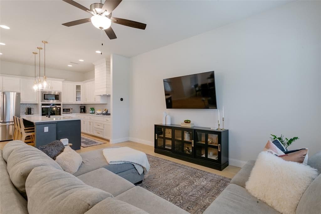 Gallery image 2
