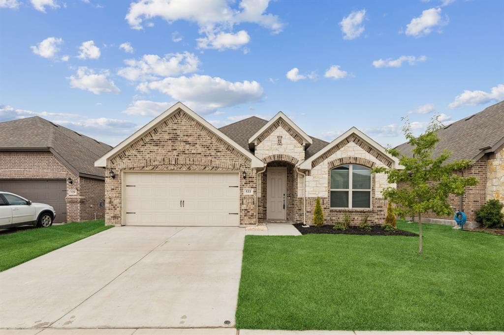 533 Antswood Dr