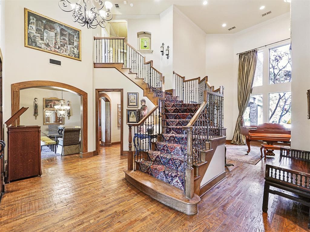 Gallery image 3