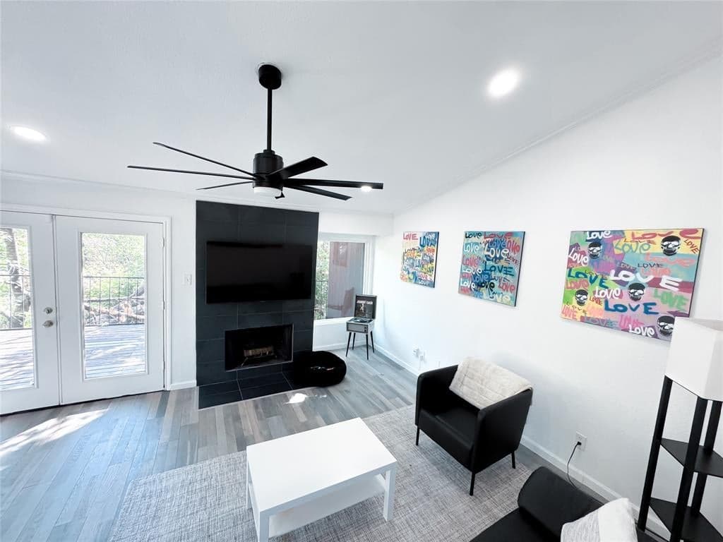 Gallery image 2