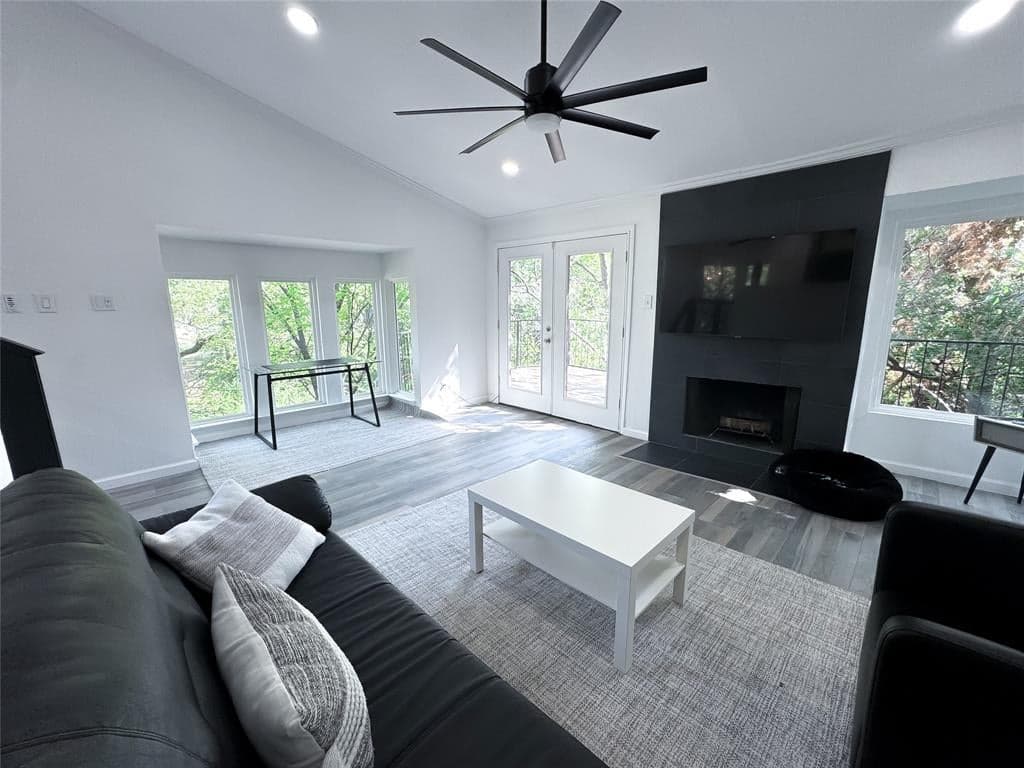 Gallery image 3
