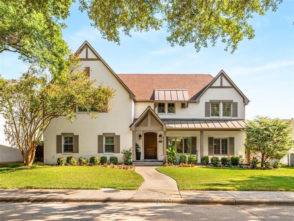 9424 Spring Branch Dr