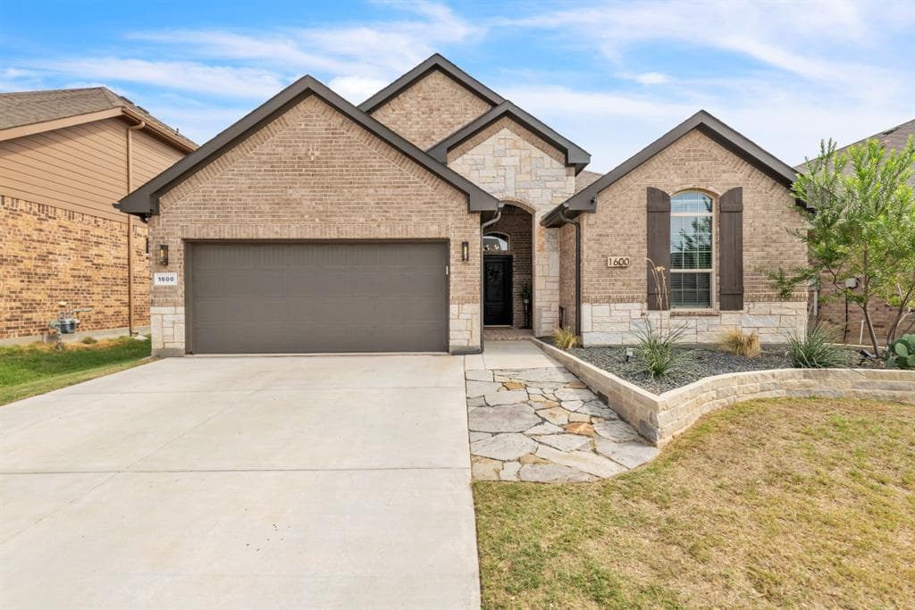 1600 Millerbird Way