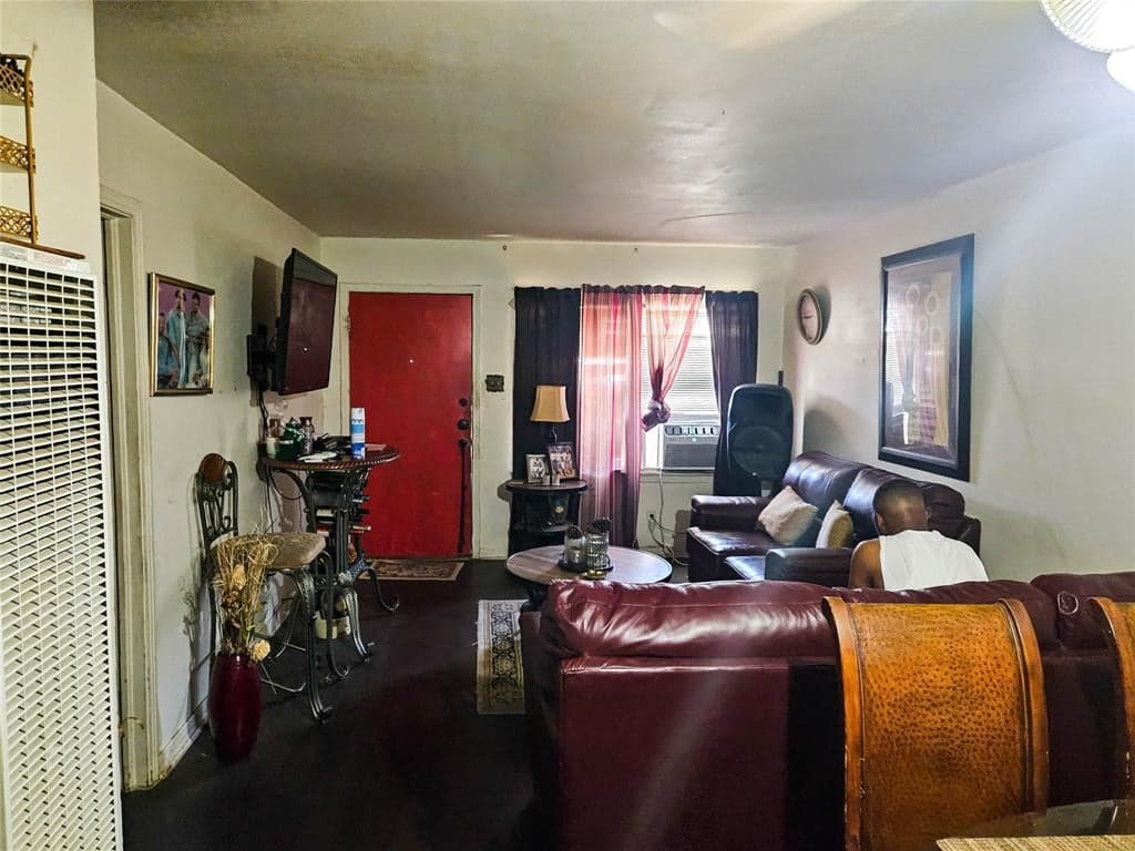 Gallery image 5