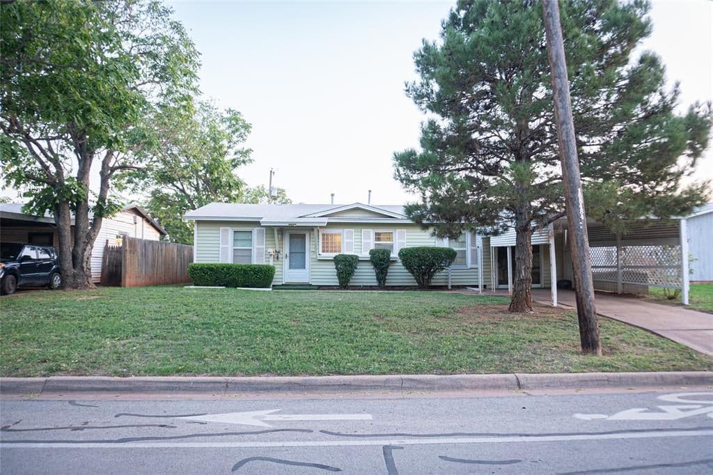 3133 Vogel St