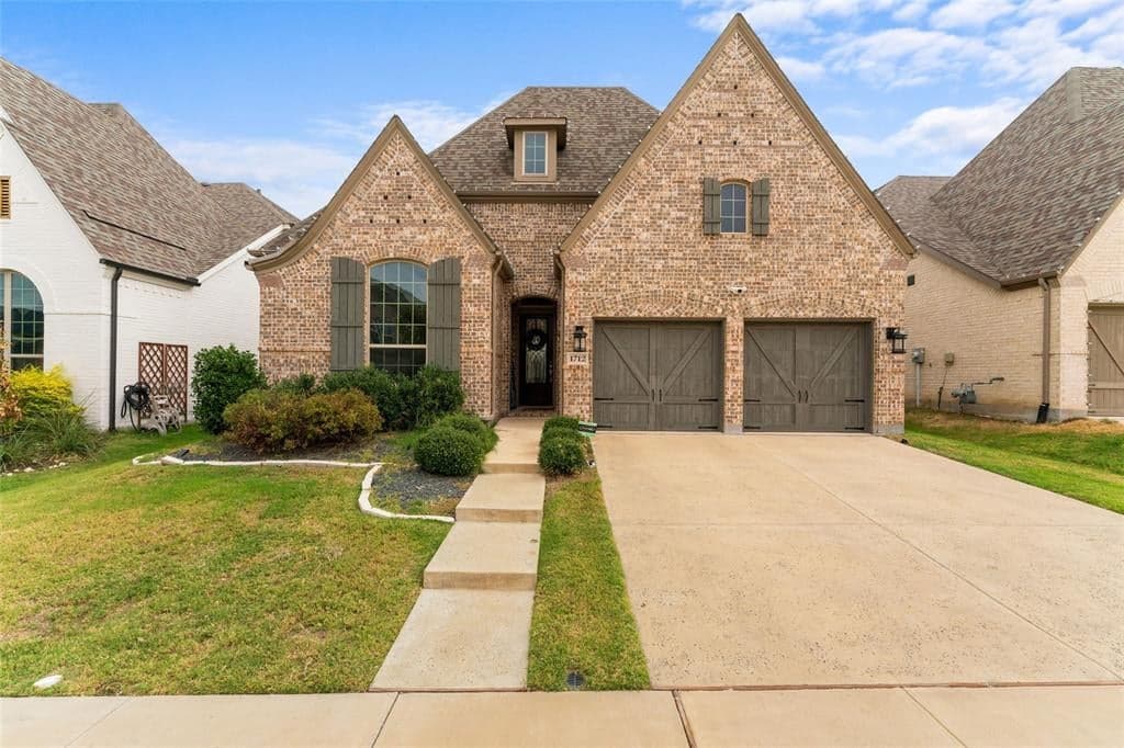 1712 Lavender Ln