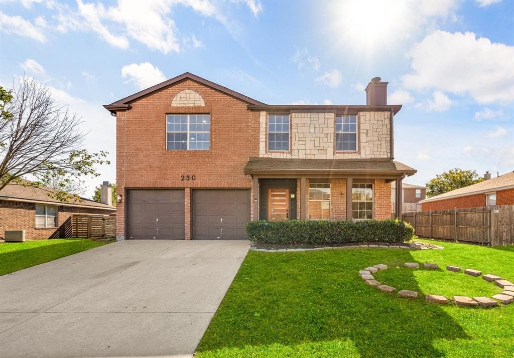 230 Yale Blvd
