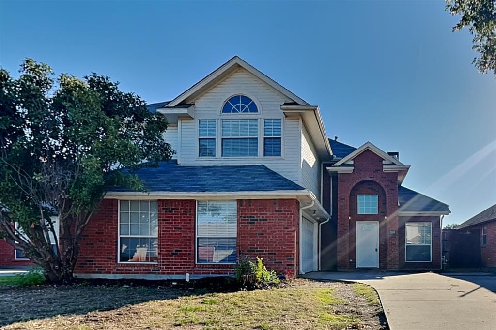 2206 Ashwood Ct