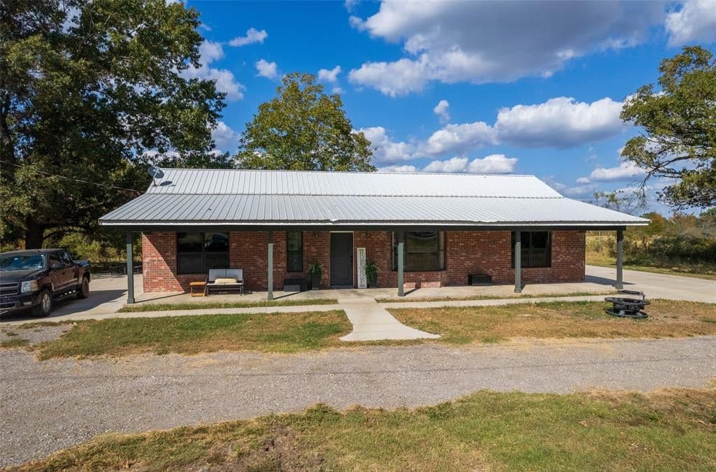 1340 County Road Nw 1018