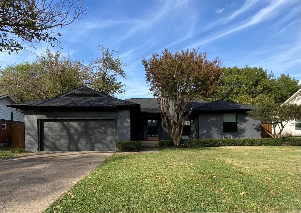 3135 Woodwind Ln