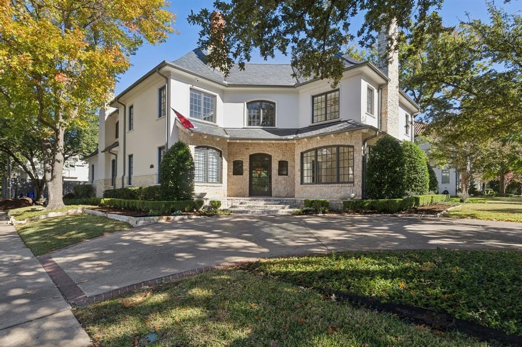 3648 Mcfarlin Blvd