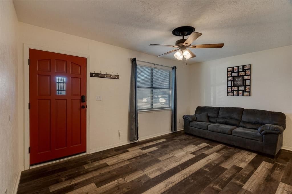 Gallery image 3