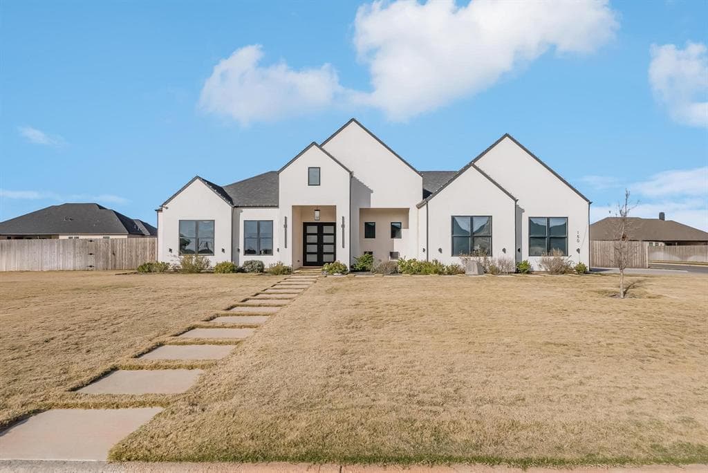 150 Gainesway Dr