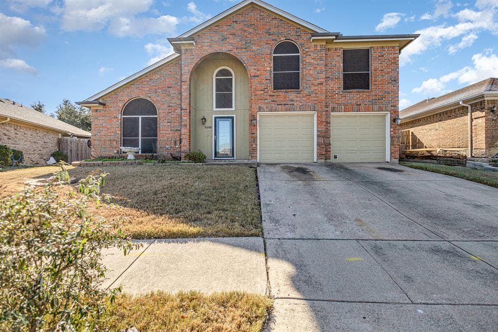 1308 Green Hill Dr
