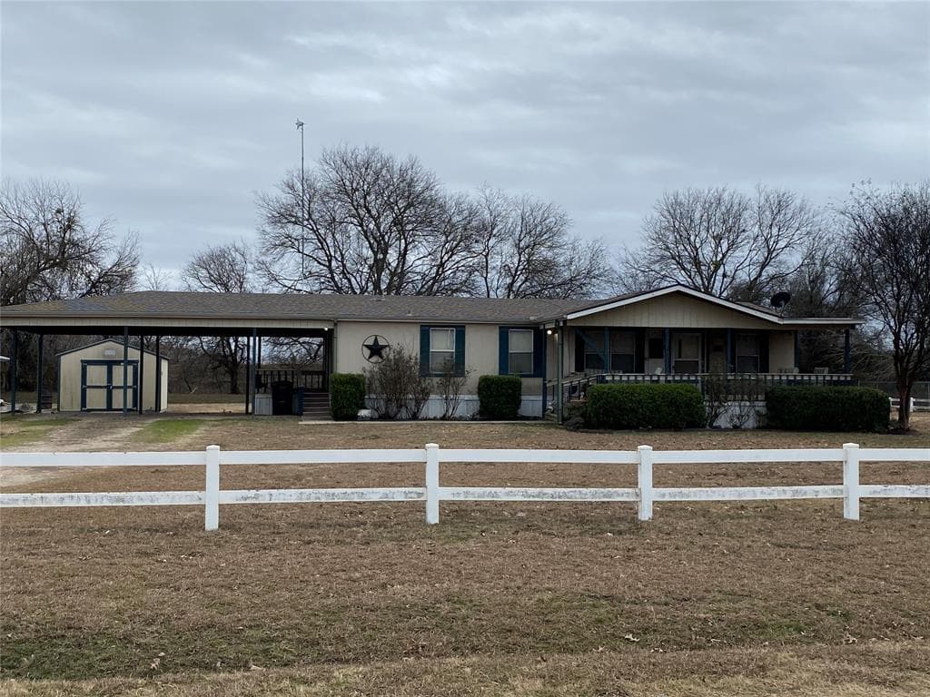 2150 Country View Dr