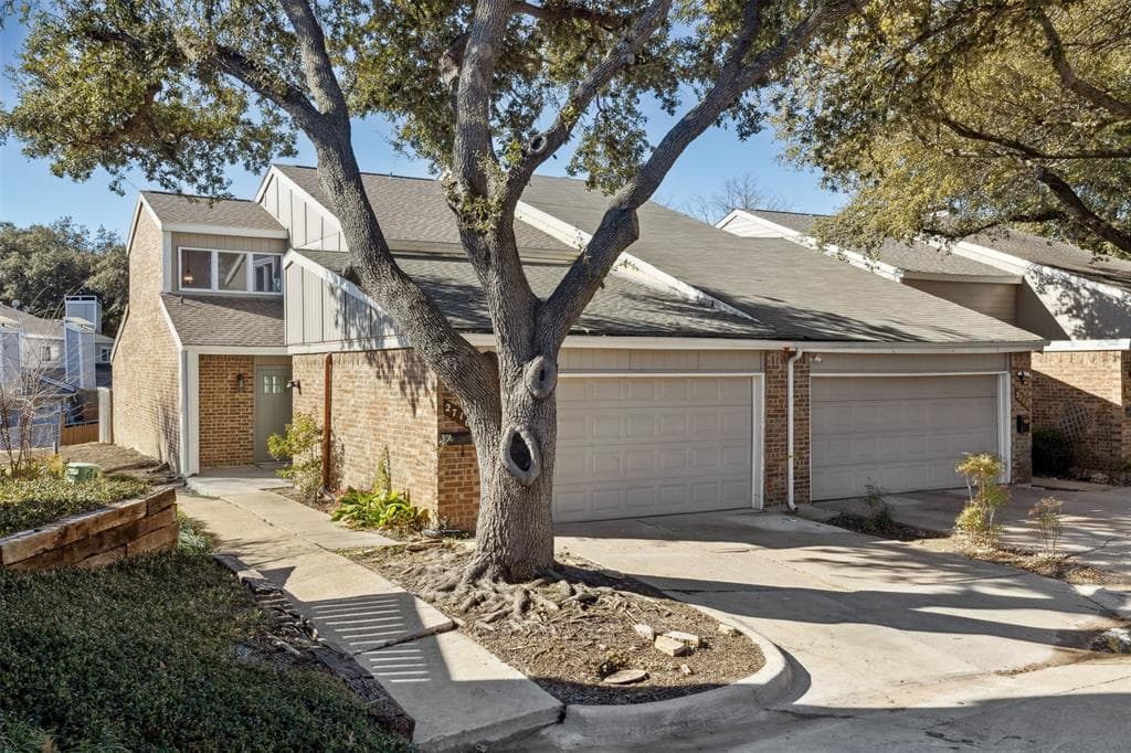 2716 Meadowstone Ct