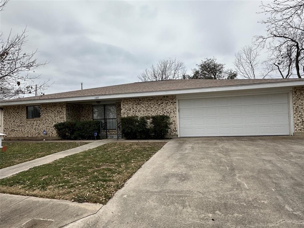 1403 Haven Dr