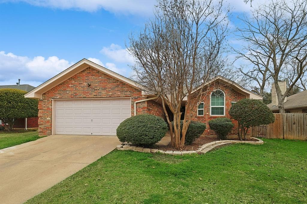 1109 Bayfield Dr