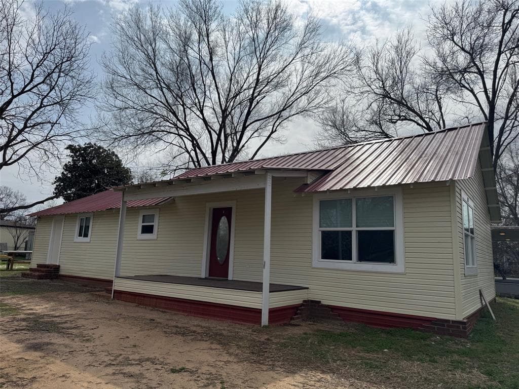 617 Mcentire Rd