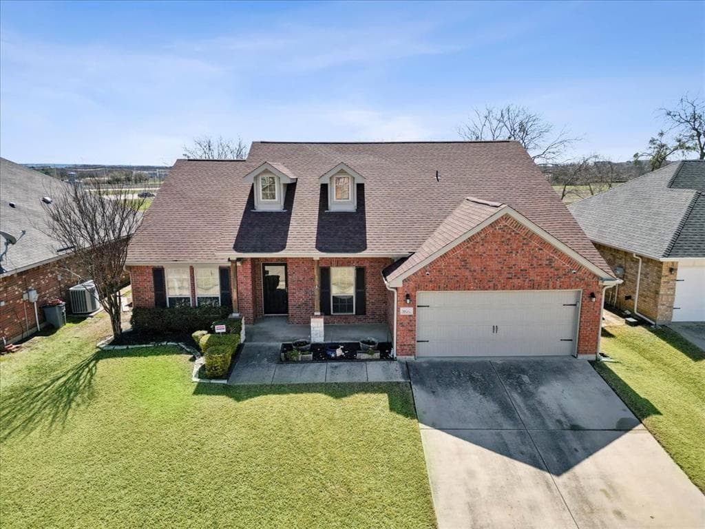 1600 Grey Willow Ln