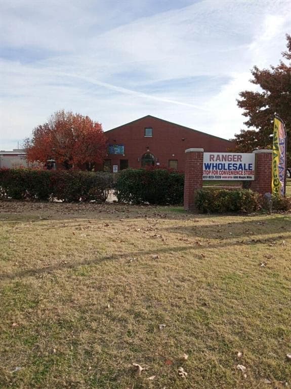 2101 E Randol Mill Rd