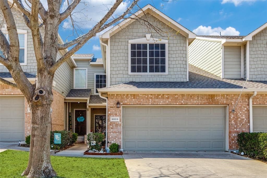 9809 Rockwall Rd