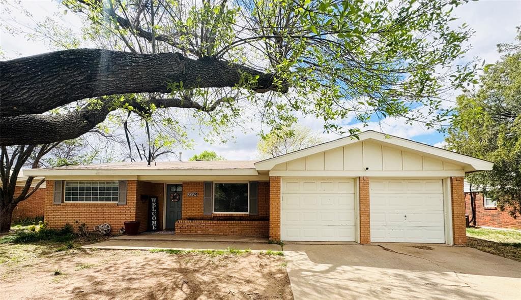 2224 Glenwood Dr