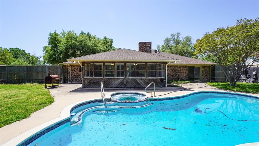 510 Dogwood Trl