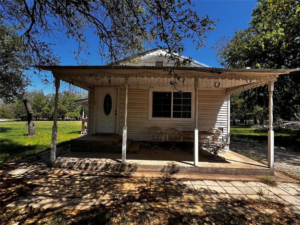 532 County Road 187