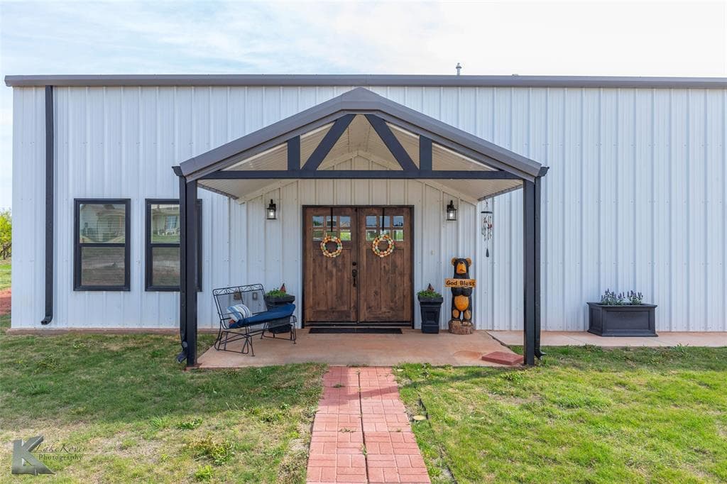 187 County Road 142
