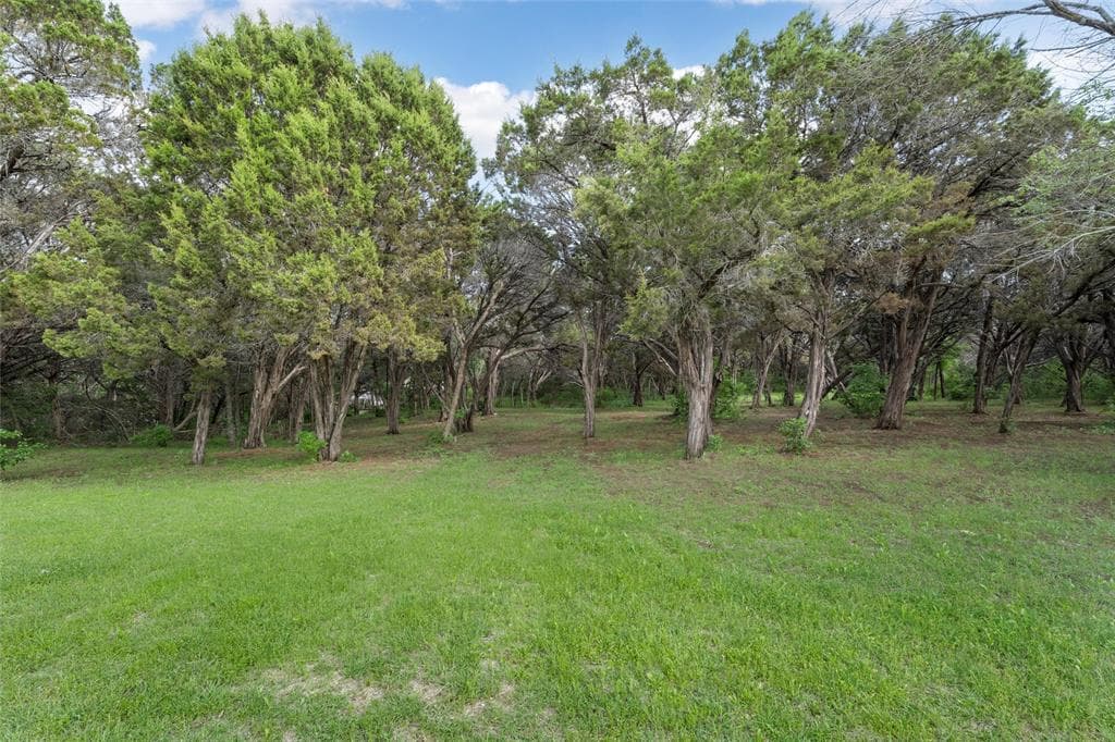 1230 Century Oaks Dr