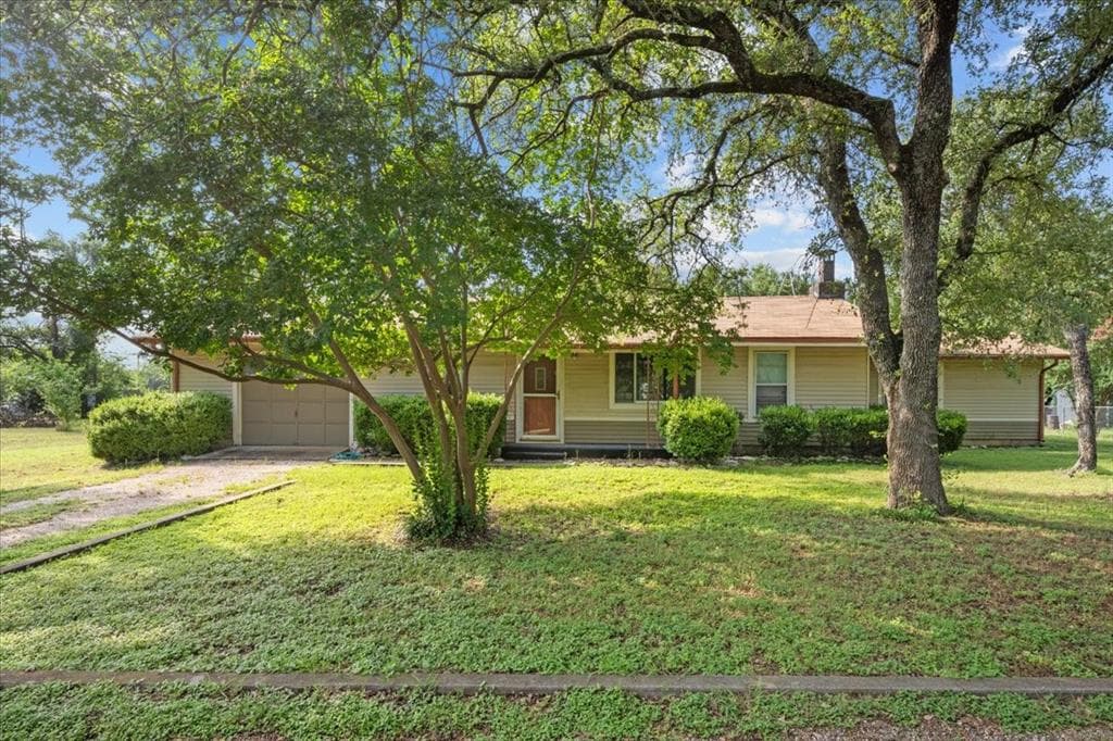 356 County Road 1700