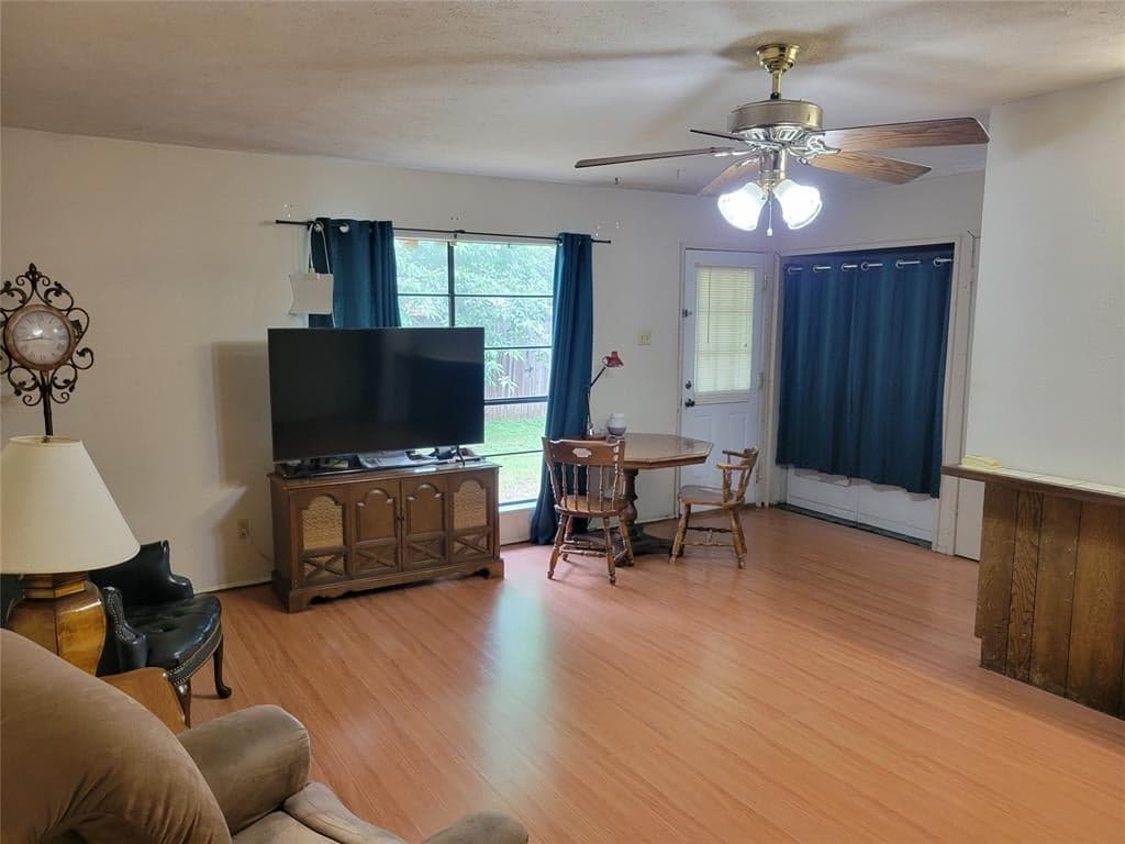 Gallery image 3