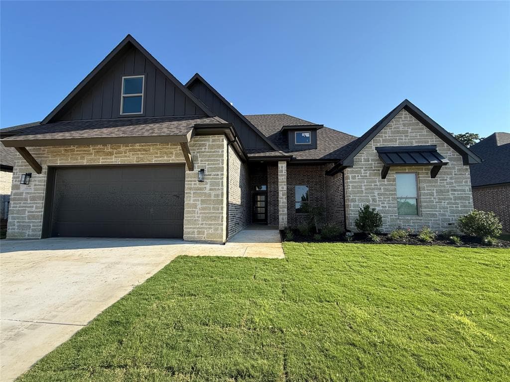 188 Lakeview Cir