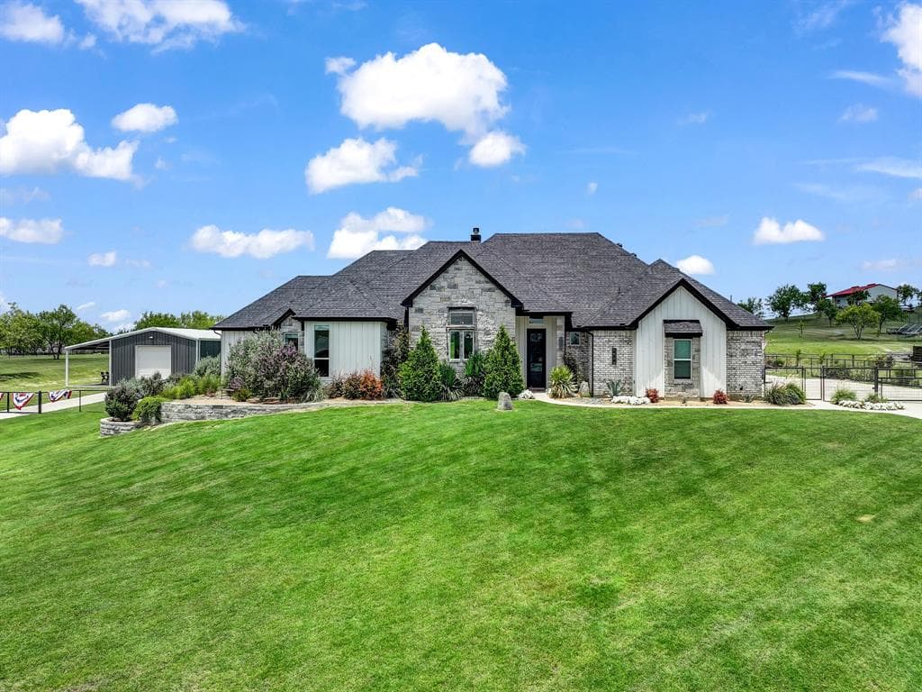 129 Maravilla Dr