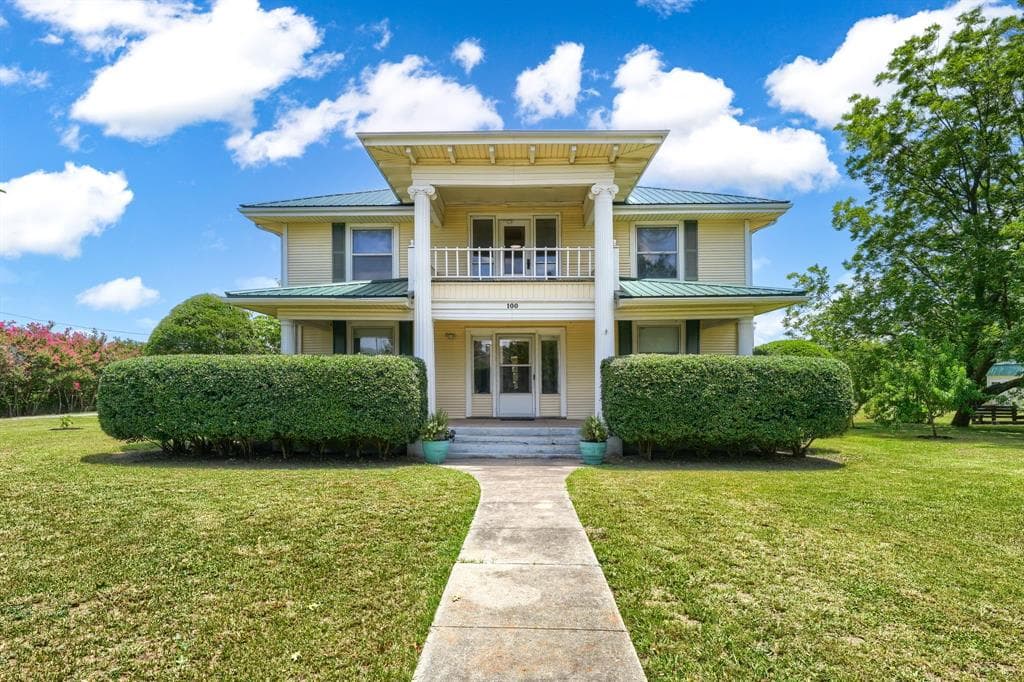 100 Jones Rd