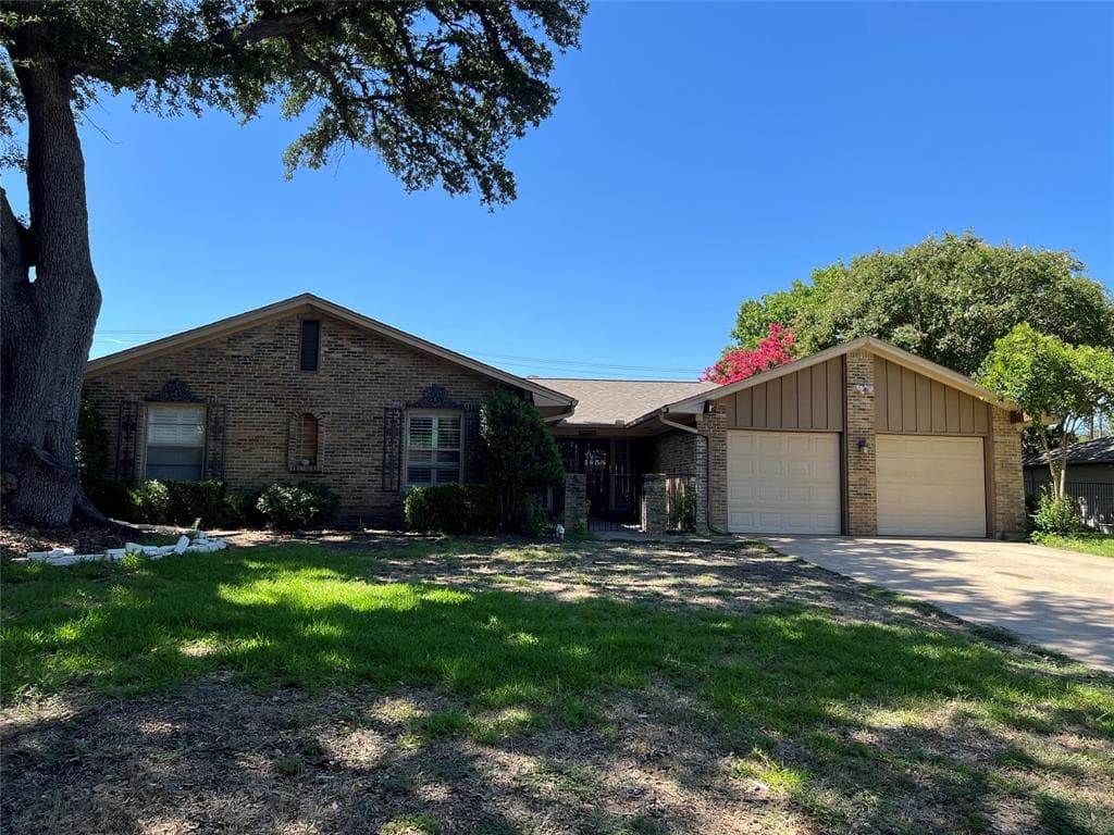 Main property image