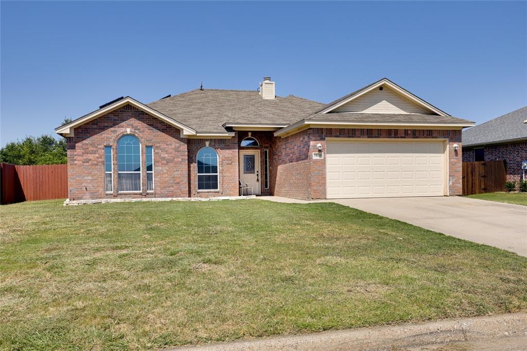 1845 Roadrunner Dr