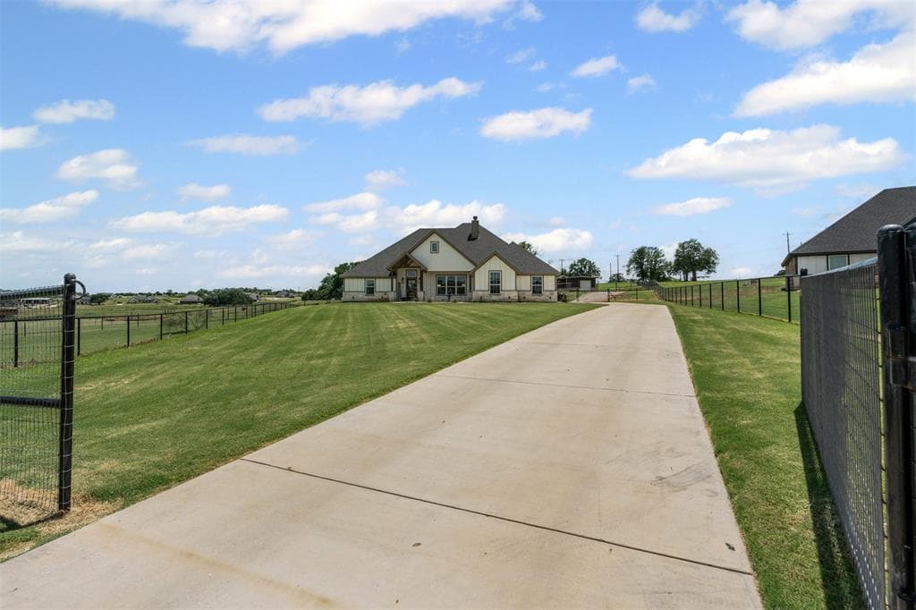 1167 Paradise Pkwy
