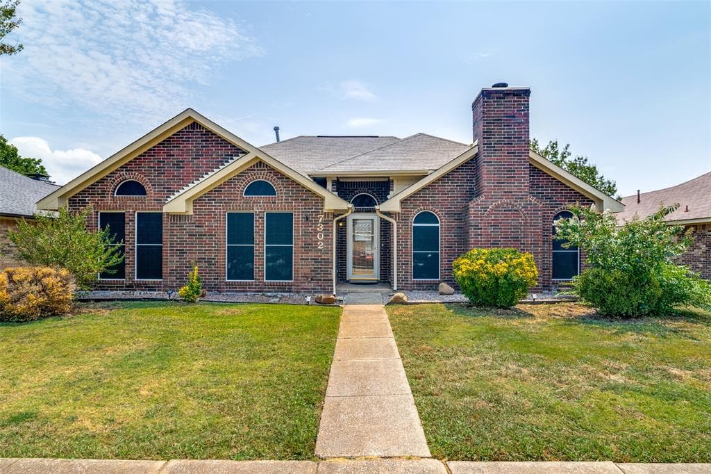 7302 Centenary Dr