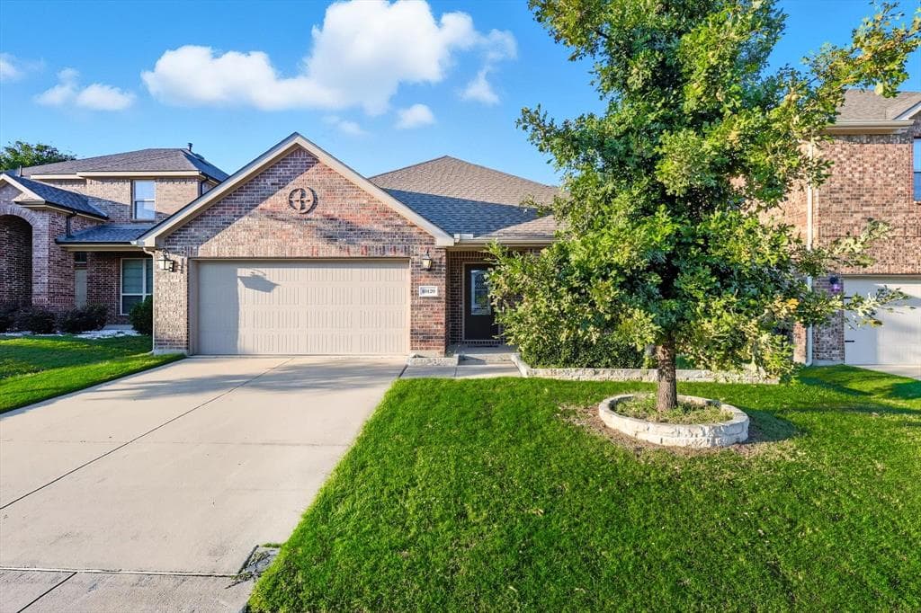 10120 Long Branch Dr